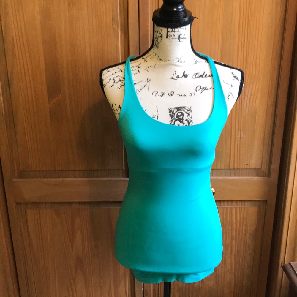 💕Bebe twisted back tank top. Bright blue! M/L.NWT